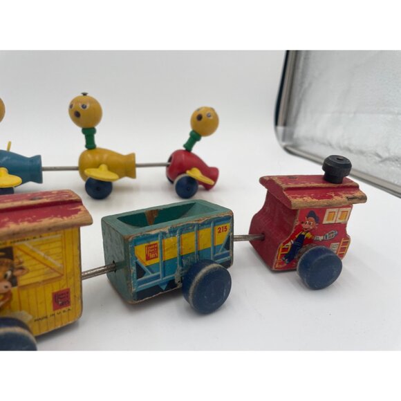 Antique Two Fisher-Price Wooden Pull Toys Train Cars & Duck Set - Picture 5 of 16